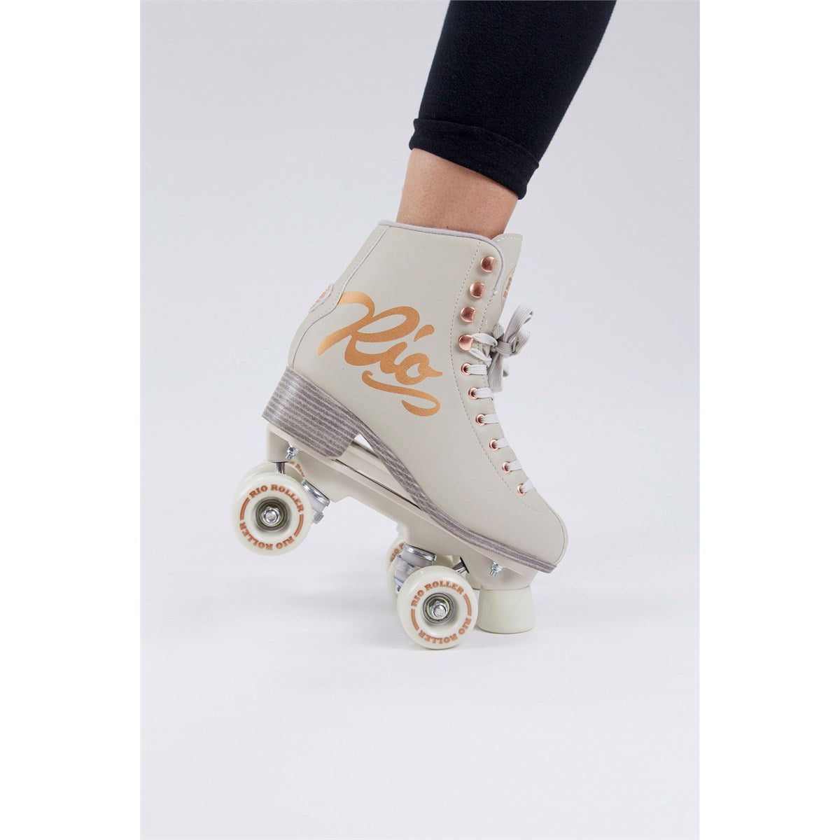 Rio Roller Rose Cream Skates (Skater on Toe Stops): Highlighting Durable Toe Stops for Stable Braking & Balance