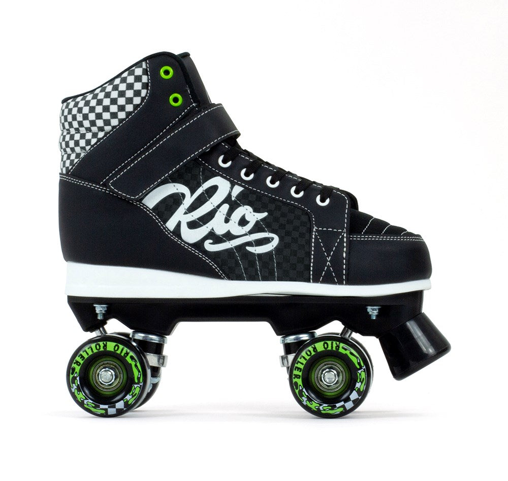 Rio Roller Mayhem II Black (Side Profile): Robust Chassis & Grind-Ready Trucks for Skating