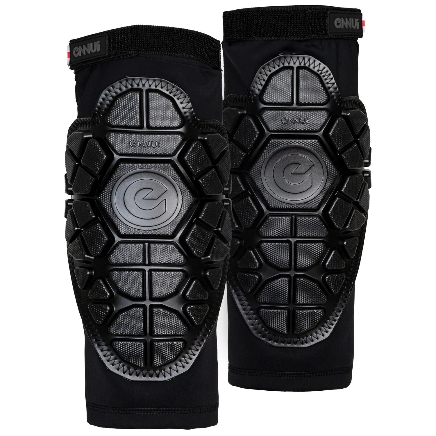 Front view of the ENNUI Shock Sleeve Knee Gasket II pair, showcasing their slim, compression design and discreet knee protection. Ideal for action sports, providing comfortable impact absorption for skaters and riders.